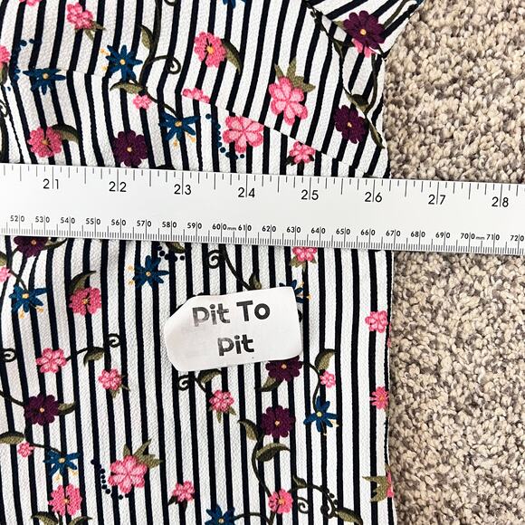 Catherines Womens 1X Feminine Bloomcore Preppy Artsy Floral Stripe Tunic Blouse - Picture 9 of 11